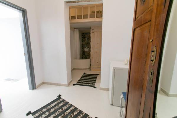 Double Room-Elevated Bed